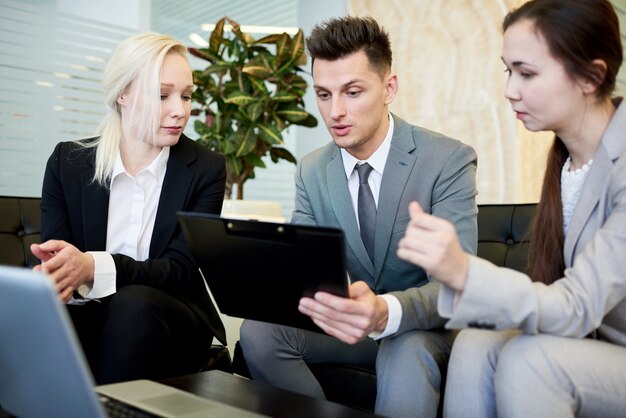 Get Targeted White-Collar Defense Attorney Leads