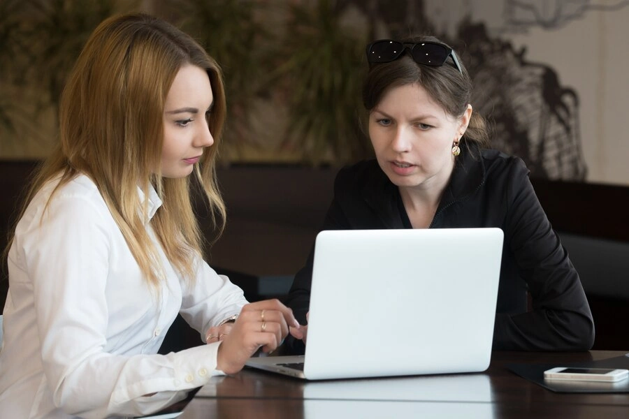 How We Help Solve Your B2B Lead Generation Problems in France