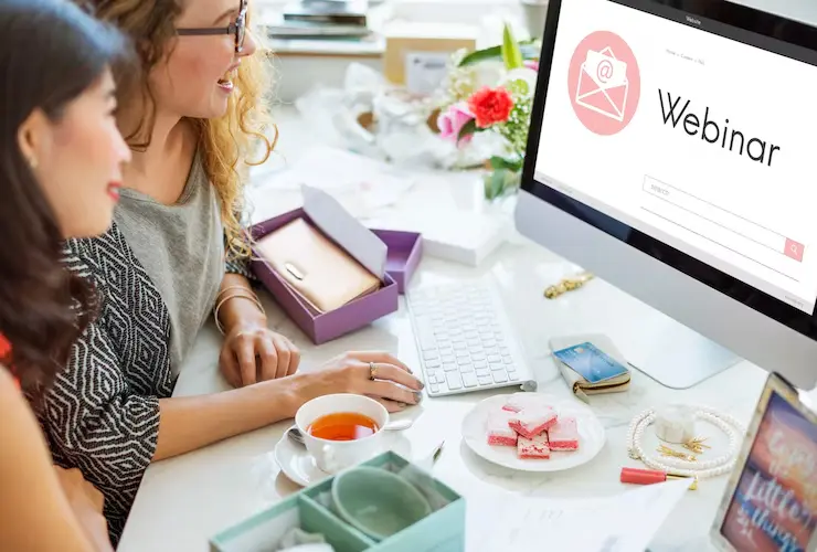 Webinar brainstorming web conference connection technology concept 53876 124962 (1)