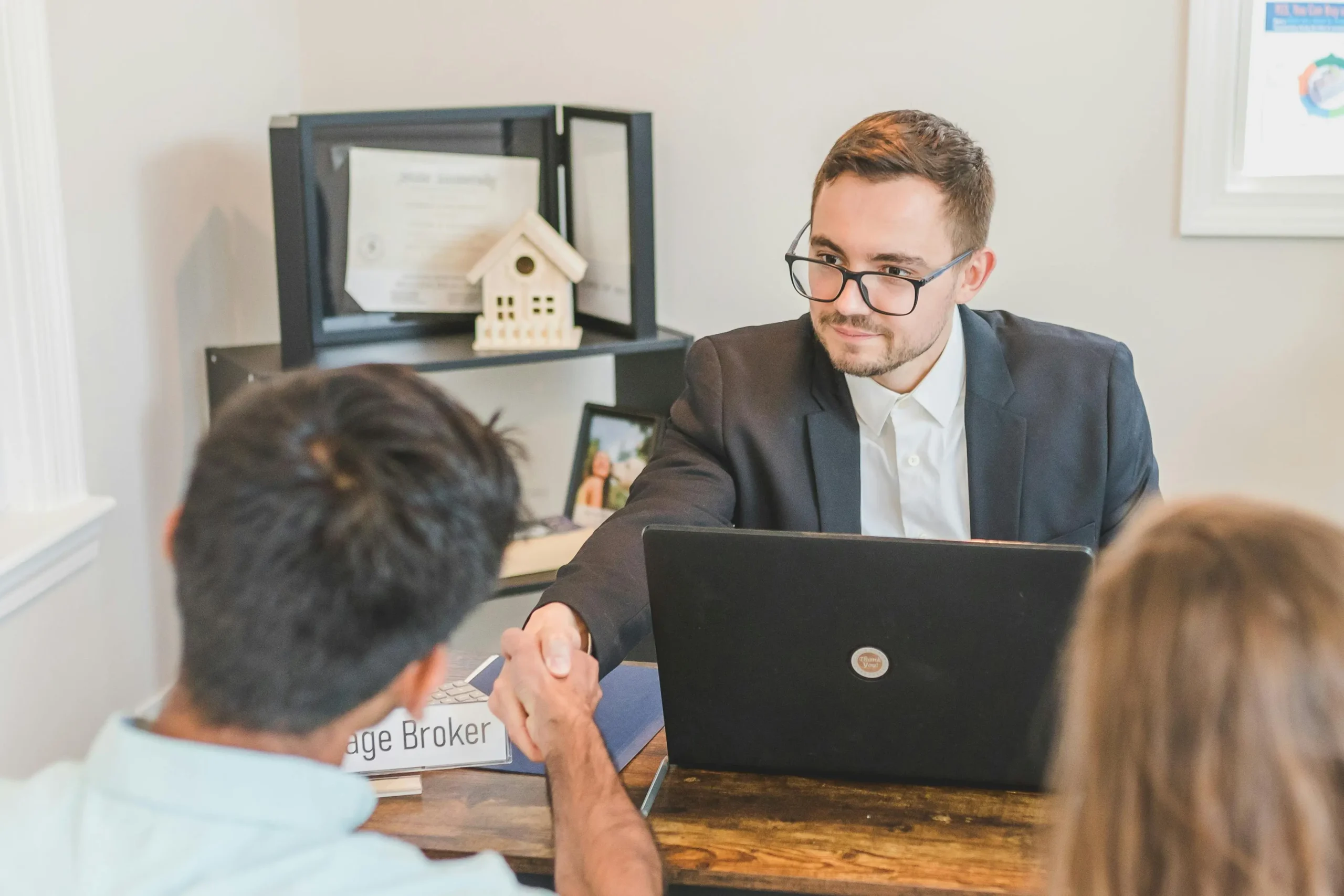B2B Sales Lead Generation Services in Dubai (2)