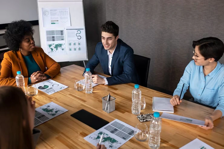 Planning Managers & HR Executives