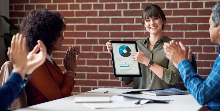 LinkedIn Optimization: $18K Proposals via Sales Navigator Strategy