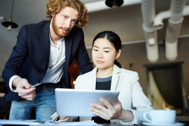 Hedge Fund LinkedIn Ads Management Servicesp