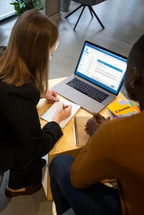 LinkedIn Profile Positioning for Trust and Response
