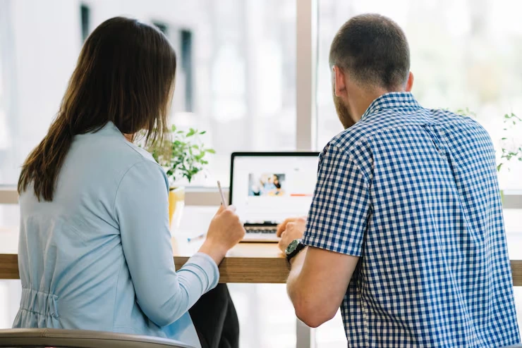 Personalised Follow-Up to Convert Leads