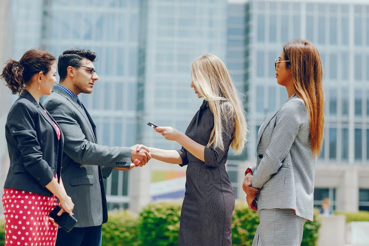 High Net Worth Financial Leads – Helping You Reach Affluent Clients